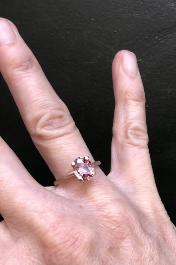 Ring in Roségold 750 (18k) Zirkon 9x7mm – Bild 5