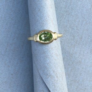 Ring in Gelbgold 585 14ct mit Peridot facettiert