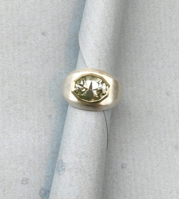 Ring aus Silber, Prasiolith fac. 9x12mm Fassung 585 Gelbgold
